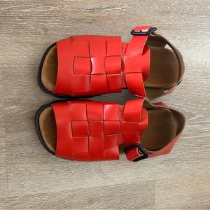Camper Brutus Woven Sandals in red. Size 38.